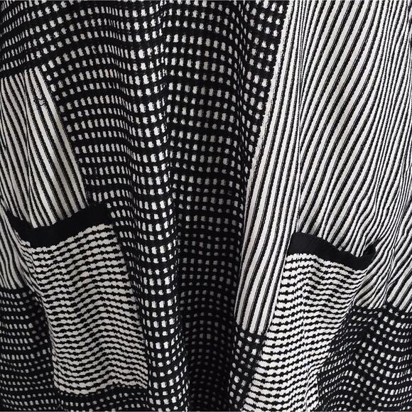 Chico's Black and White Oversized Patchwork Look Street Poncho Size S / M - Picture 6 of 8